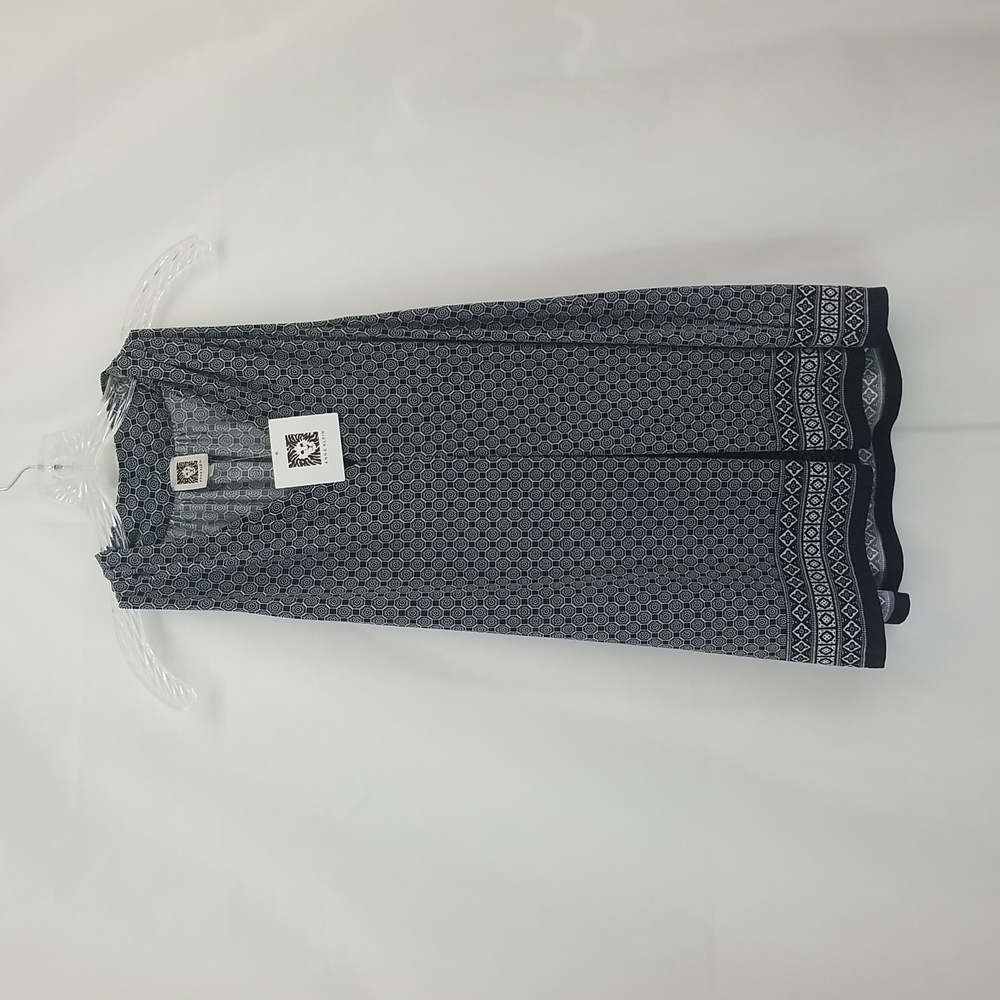 ANNE KLEIN Black & White Geometric Sleeveless V-Neck Blouse Shirt Top